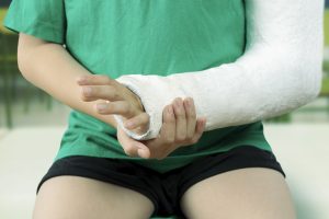 Niño lesionado tras inicio de clases